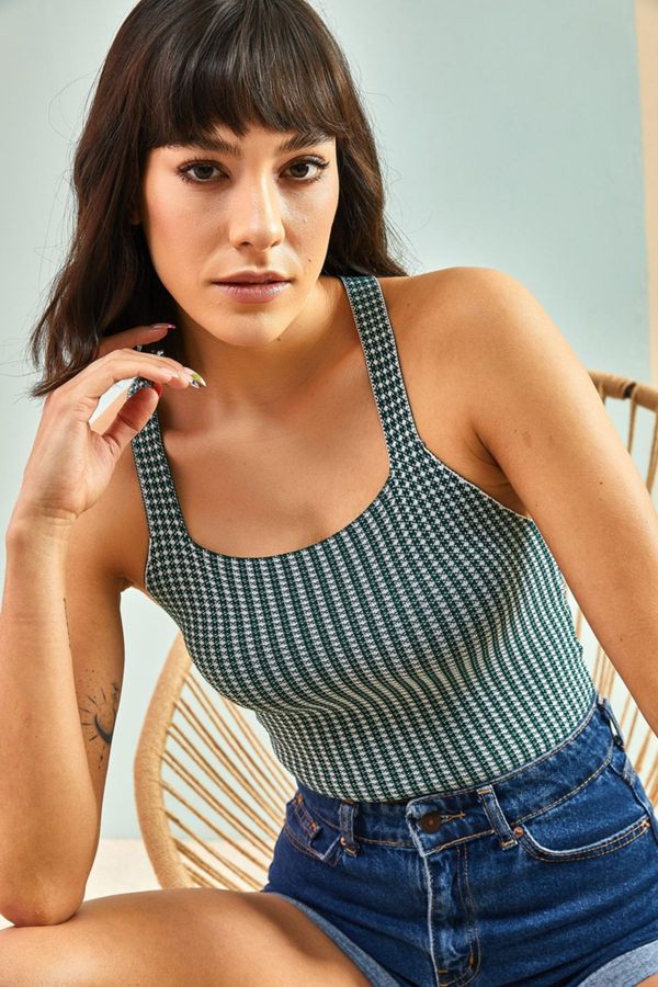 Bianco Lucci Bianco Lucci Women's Crossover Straps Knitwear Blouse