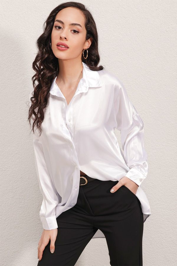Bigdart Bigdart 3985 Oversize Satin Shirt - White