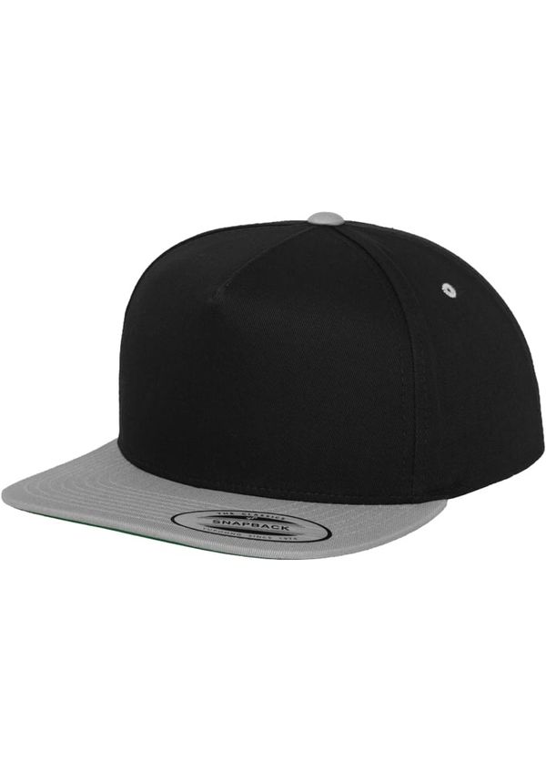 Flexfit Classic 5 Panel Snapback Blk/Silver
