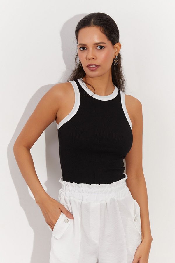 Cool & Sexy Cool & Sexy Women's Black Ribbed Camisole Blouse