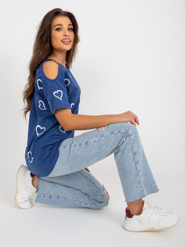Fashionhunters Dark blue blouse with glossy print