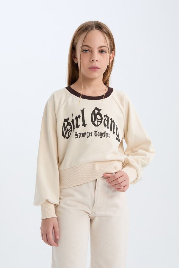 DEFACTO DEFACTO Girl Relax Fit Crew Neck Printed Soft Furry Sweatshirt