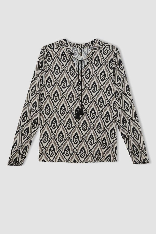 DEFACTO DEFACTO Regular Fit Crew Neck Long Sleeve Blouse