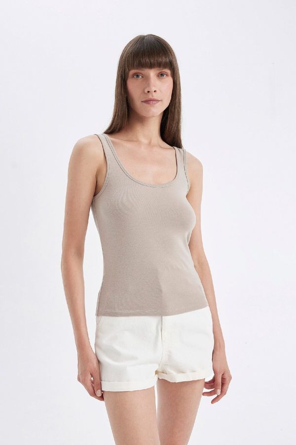 DEFACTO DEFACTO Slim Fit Slim Fit U Neck Rib Basic Plain Undershirt C0095Ax24Au