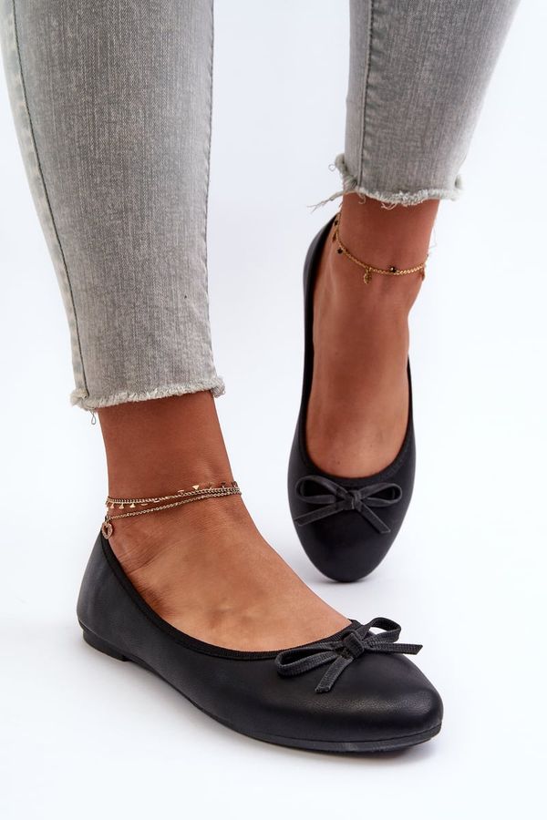 Kesi Eco-friendly leather ballerinas with bow, black sandel