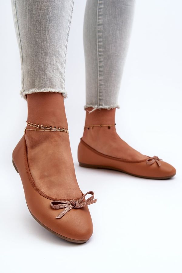 Kesi Eco-friendly leather ballet flats with bow camel sandelal