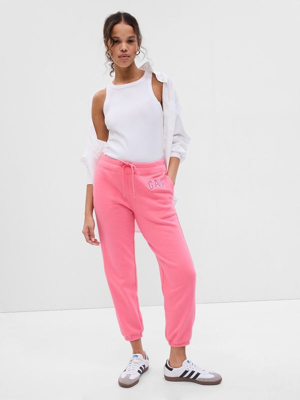 GAP GAP Sweatpants logotip runo - Žene