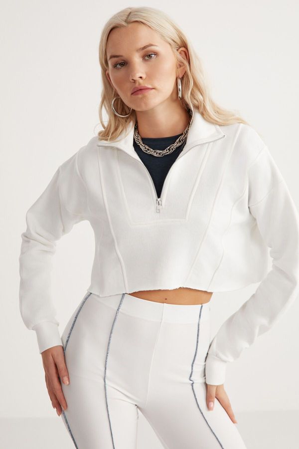 GRIMELANGE GRIMELANGE Mikiah Women's Half Zipper White Sweatshir