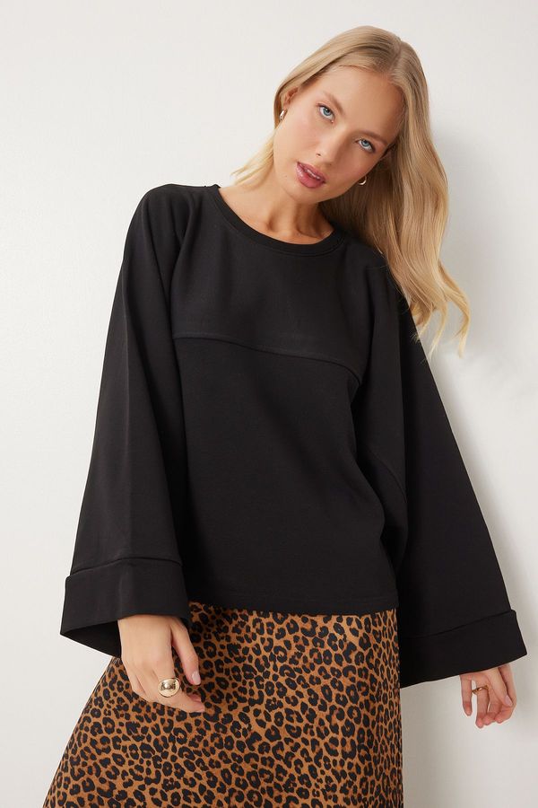 Happiness İstanbul Happiness İstanbul Women's Black Wide Sleeve Oversize Knitted Sweatshirt
