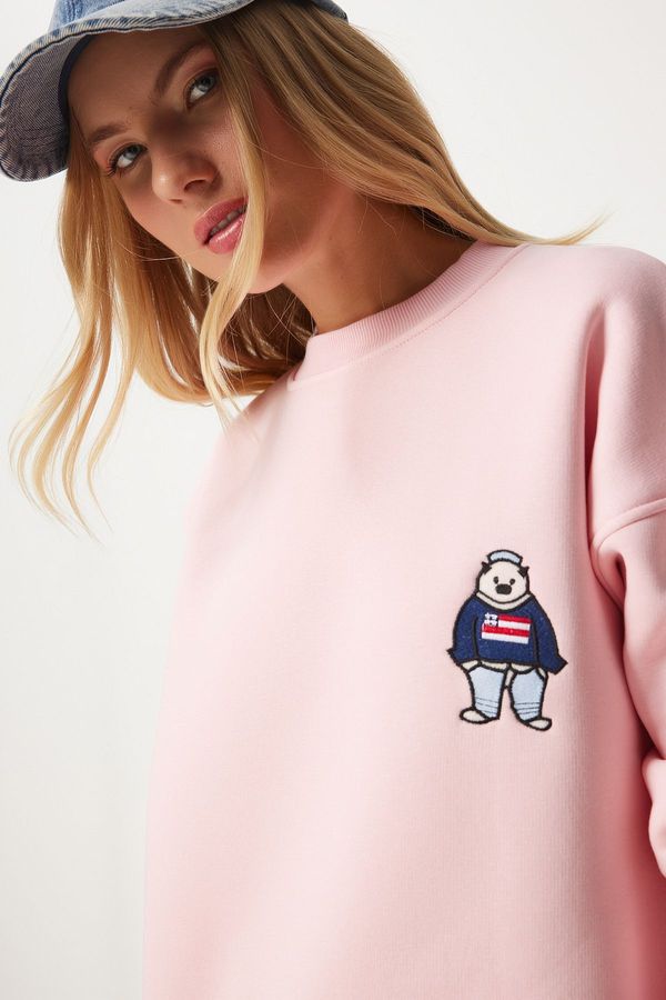 Happiness İstanbul Happiness İstanbul Women's Pink Embroidered Crest Raised Oversize Sweatshirt