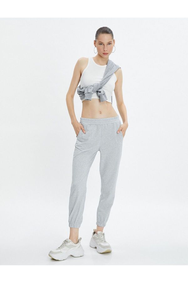Koton Koton Basic Jogger trenirke s džepom od kravate struka
