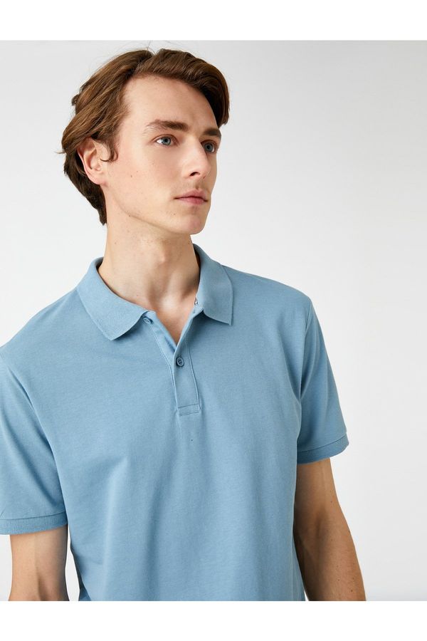Koton Koton Basic majica Polo Neck Slim Fit s gumbima.