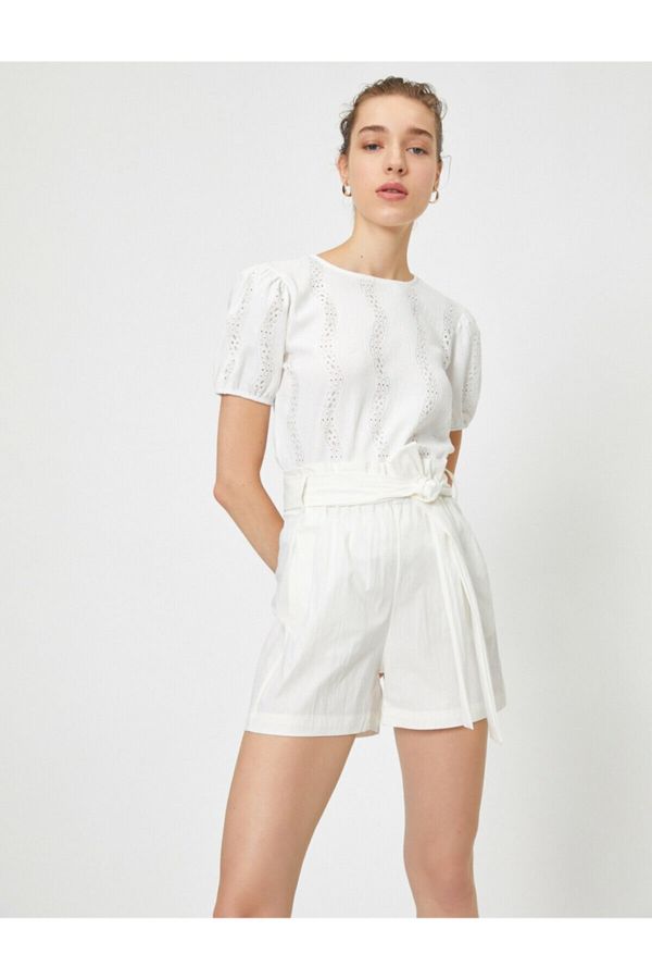 Koton Koton Women's White Tie Waist Belt Detailed Shorts