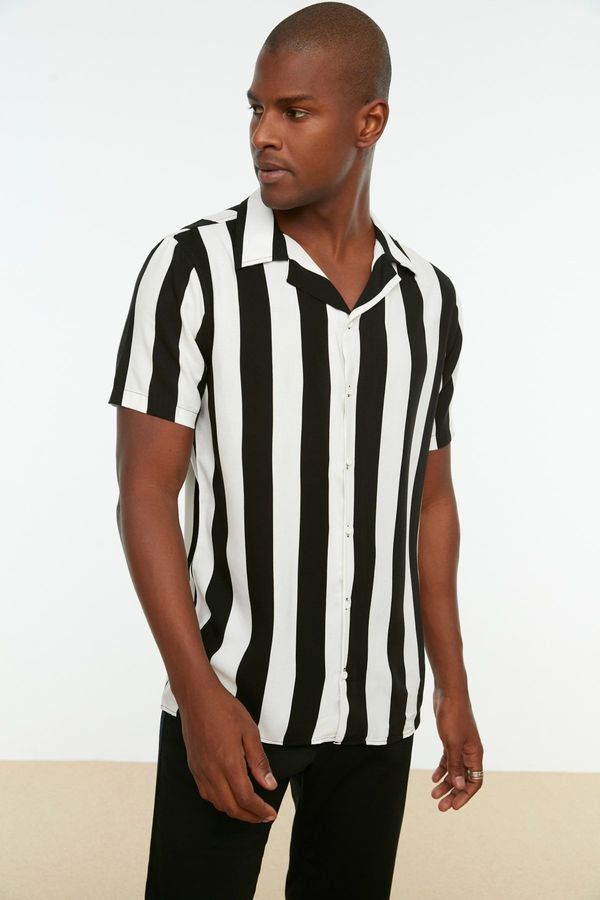 Trendyol Muška košulja Trendyol Striped