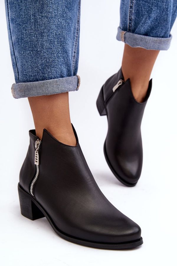 PA2 PA2 Black Leather Women's Ankle Boots with Low Shaft and Zippers Annaja