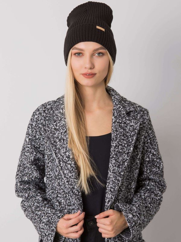 Fashionhunters RUE PARIS Black knitted beanie