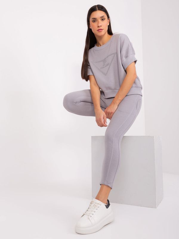 My Red Lips Set-EM-KMPL-786.93-grey