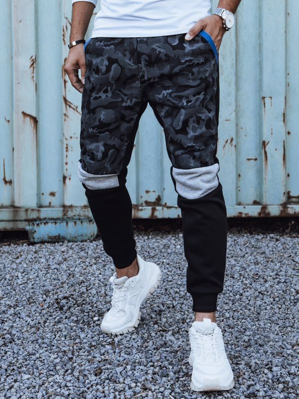 DStreet Spodnie męskie dresowe camo czarne Dstreet