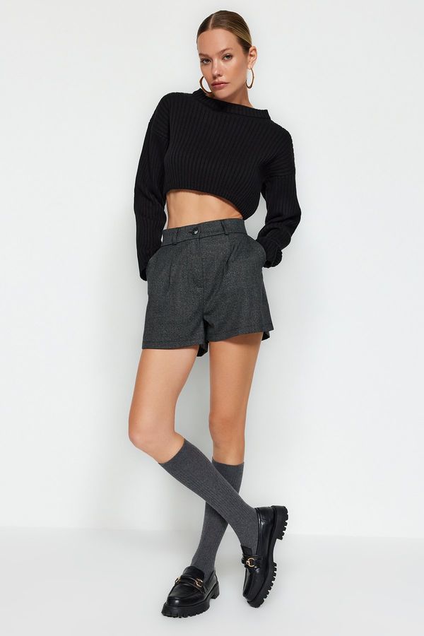Trendyol Trendyol Anthracite Regular Fit Woven Shorts
