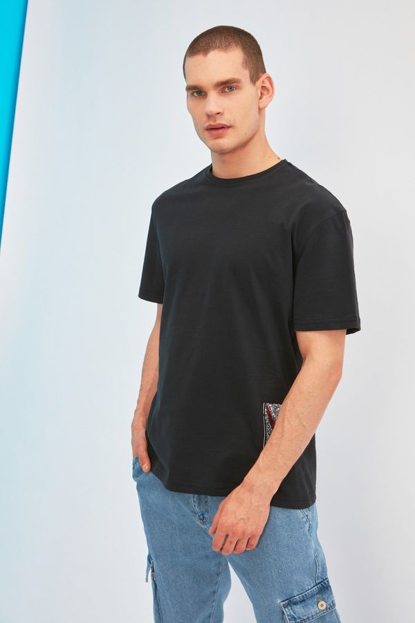 Trendyol Trendyol Black muški opušteni/udobni tekst kratkih rukava tiskan 100% pamučna majica