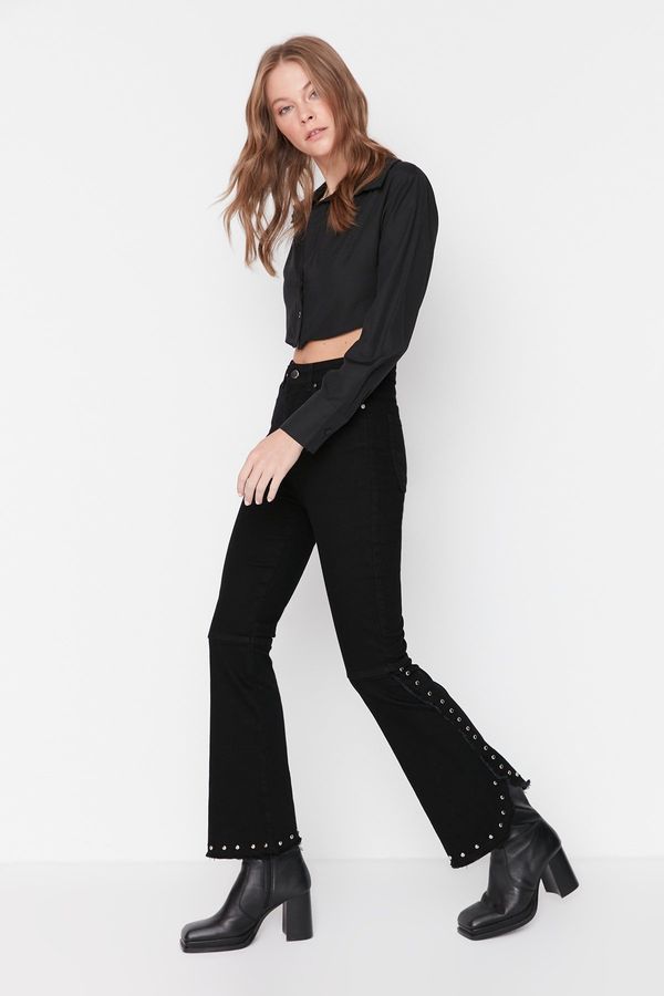 Trendyol Trendyol crni trock detalj visoke struka crop baklja traperice