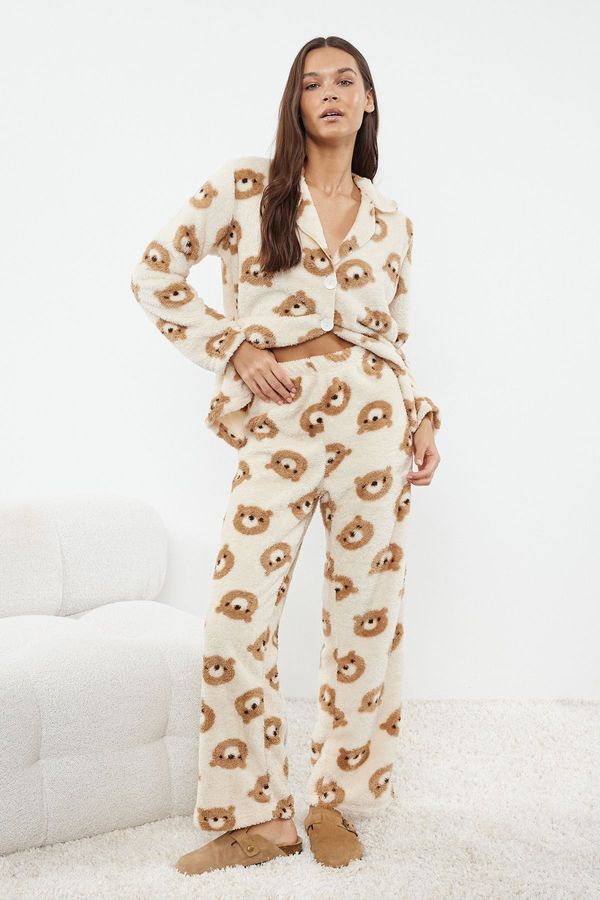 Trendyol Trendyol Ecru Teddy Bear Wellsoft Winter Knitted Pajama Set