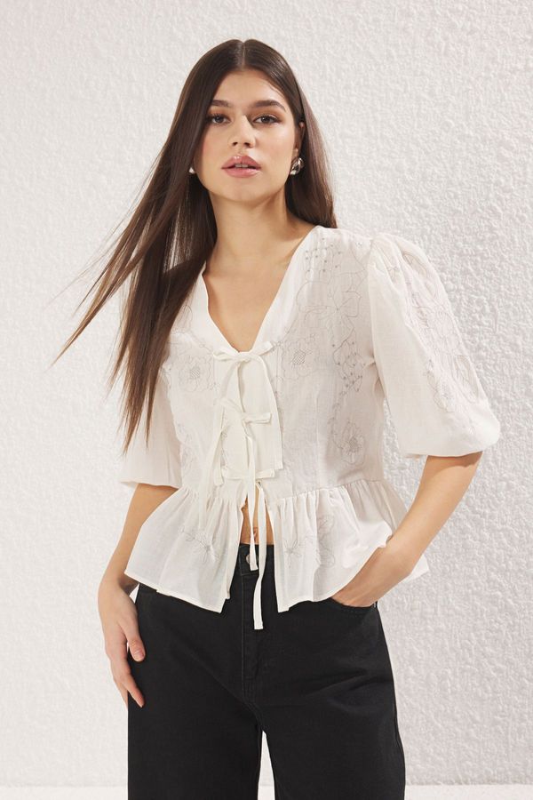 Trendyol Trendyol Ecru V Neck Embroidered Front Tie Detail Shirt Shirt