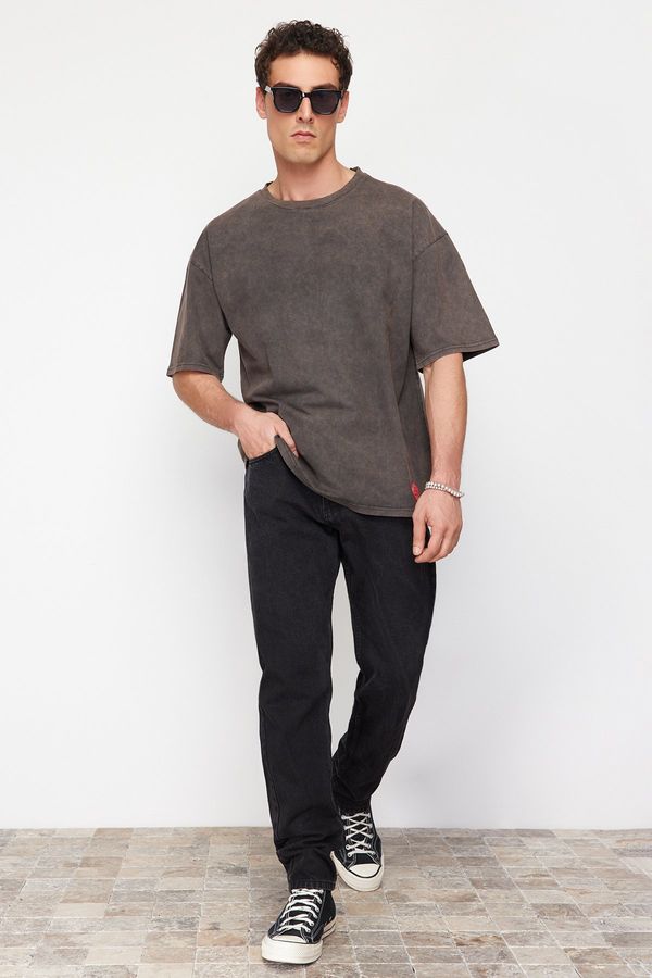 Trendyol Trendyol Limited Edition Brown Oversize/Wide Cut Faded Effect 100% Cotton Thick T-Shirt