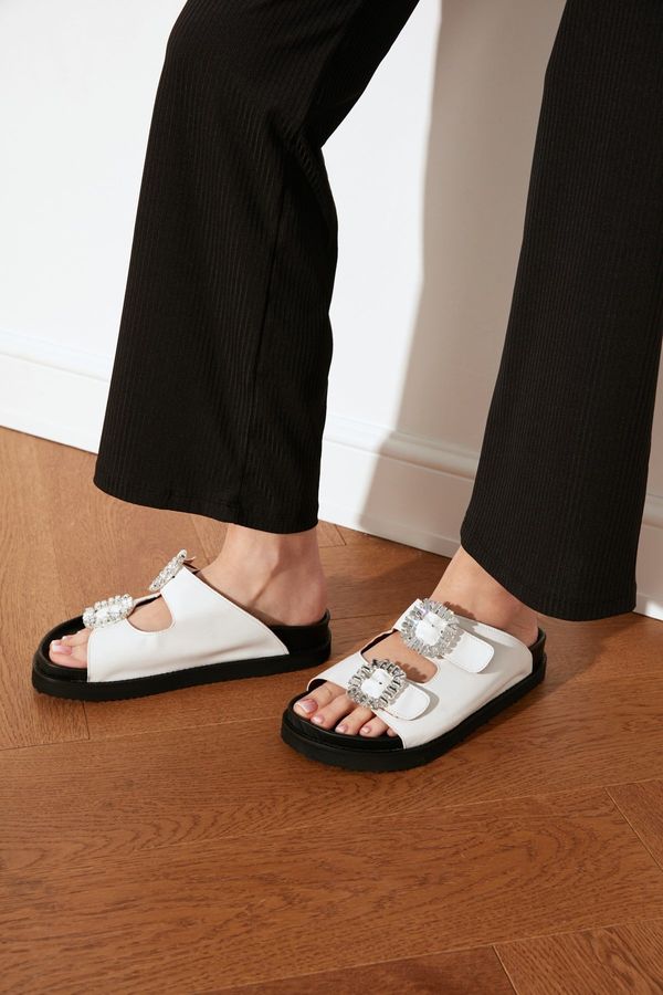 Trendyol Trendyol White Stone Buckled Women's Slippers
