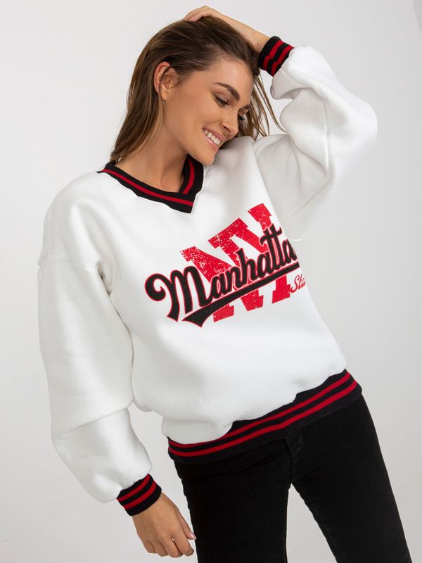 Fashionhunters White sweatshirt with print