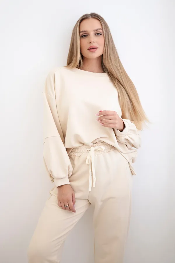 Kesi Włoski Włoski Cotton sweatshirt set with a longer back + pants light beige