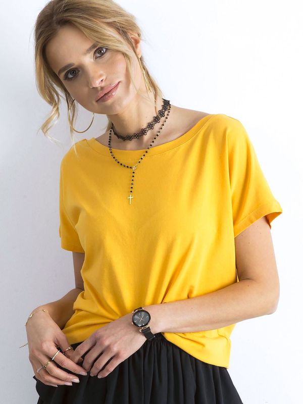 Fashionhunters Ženska majica Fashionhunters V-neck