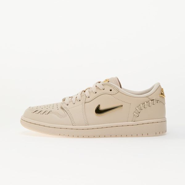 Jordan Sneakers Air Jordan Wmns 1 Mm Low Legend Lt Brown/ Mtlc Gold EUR 42