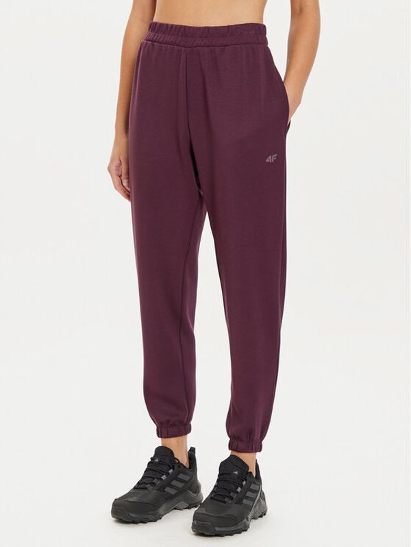 4F 4F Donji dio trenerke 4FWAW24TTROF0840 Ljubičasta Loose Fit