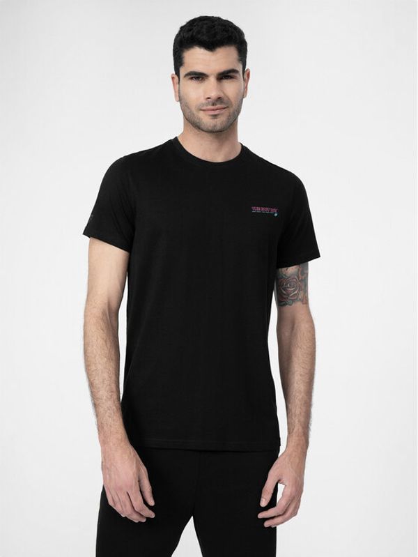 4F 4F T-shirt 4FSS23TTSHM359 Crna Regular Fit