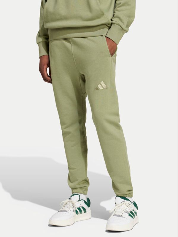 adidas adidas Donji dio trenerke ALL SZN French Terry IY6557 Zelena Regular Fit