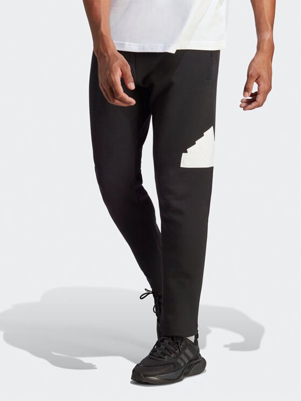 adidas adidas Donji dio trenerke Future Icons Badge of Sport Joggers IC3759 Crna Regular Fit
