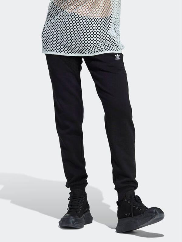 adidas adidas Donji dio trenerke IA6457 Crna Regular Fit