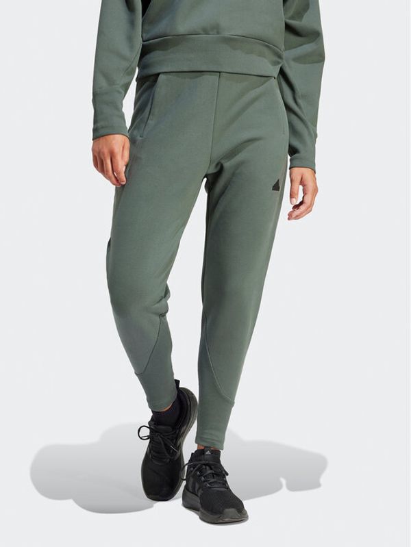 adidas adidas Donji dio trenerke Z.N.E. Winterized IS4333 Zelena Regular Fit
