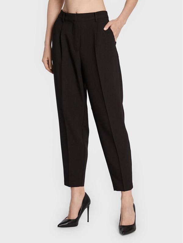 Bruuns Bazaar Bruuns Bazaar Hlače Cindy Sus Dagny BBW2393 Crna Loose Fit