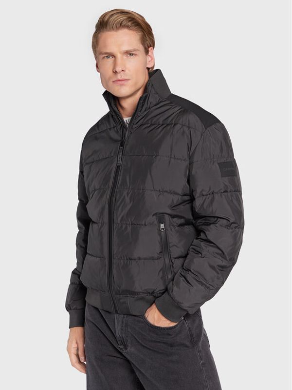Calvin Klein Calvin Klein Pernata jakna Mix Media Quilt K10K110331 Crna Regular Fit