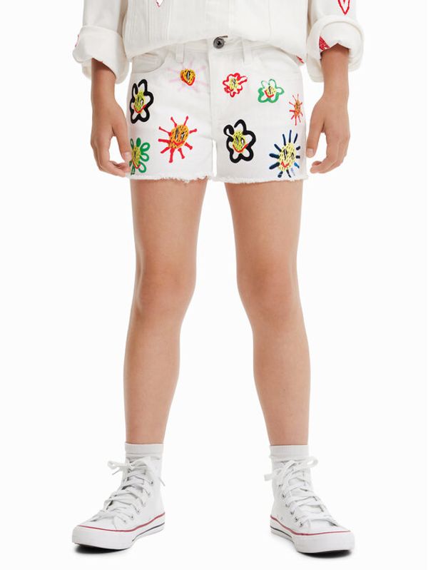 Desigual Desigual Kratke traperice 23SGDD07 Bijela Regular Fit