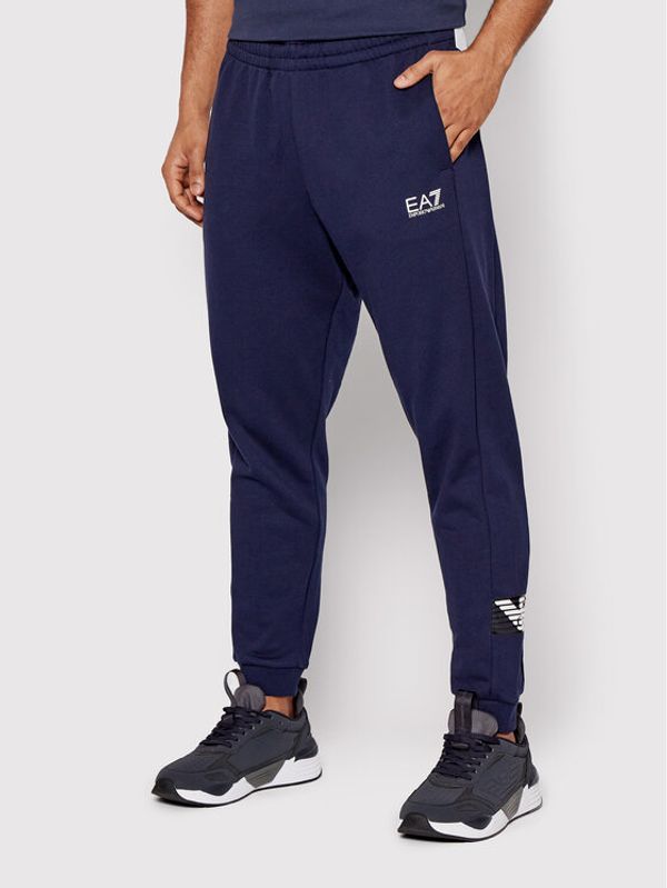EA7 Emporio Armani EA7 Emporio Armani Donji dio trenerke 3LPP81 PJEQZ 1554 Tamnoplava Regular Fit