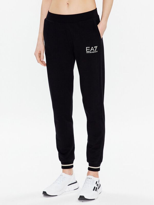 EA7 Emporio Armani EA7 Emporio Armani Donji dio trenerke 8NTP67 TJCQZ 0200 Crna Regular Fit