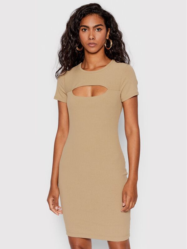 Guess Guess Džemper haljina Lana WBYK95 KB9E2 Bež Slim Fit