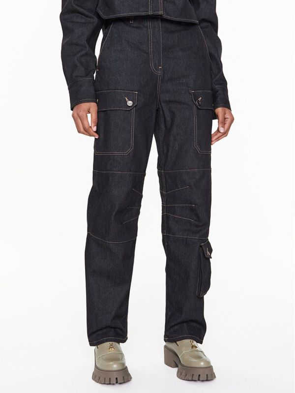 Remain Remain Traperice RM2179 Crna Relaxed Fit