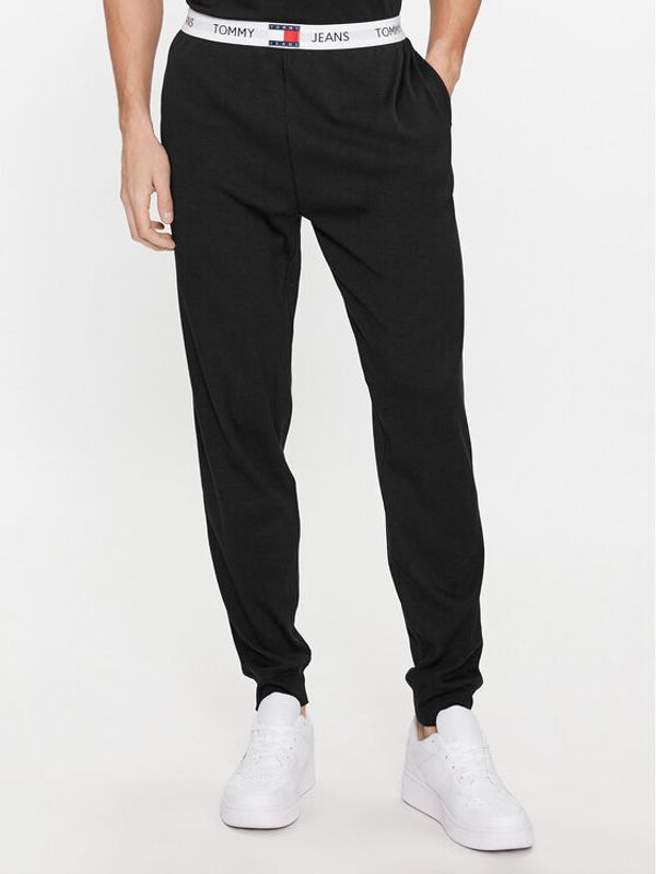 Tommy Jeans Tommy Jeans Donji dio trenerke UM0UM02962 Crna Regular Fit
