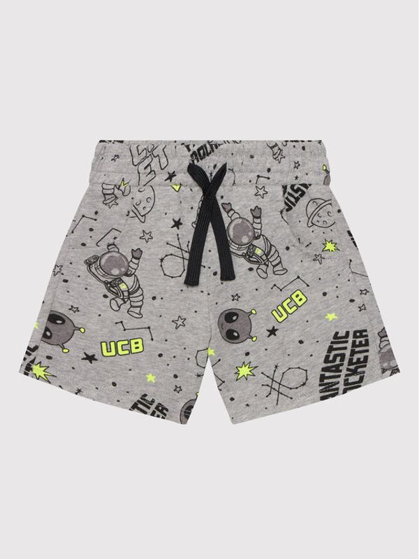 United Colors Of Benetton United Colors Of Benetton Sportske kratke hlače 33AMI0302 Siva Regular Fit