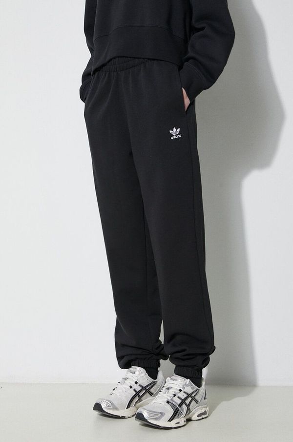 adidas Originals Donji dio trenirke adidas Originals boja: crna, glatki materijal