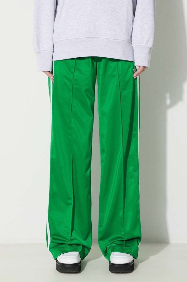 adidas Originals Donji dio trenirke adidas Originals Firebird Loose boja: zelena, s aplikacijom, IP0634
